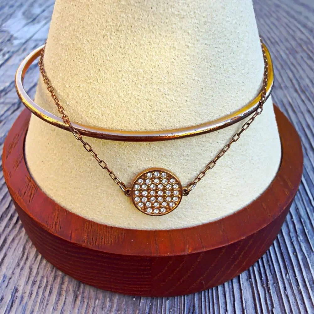 Gold Tone Adjustable Cable Chain Bracelet Round Pavé White Crystal Charm (138)